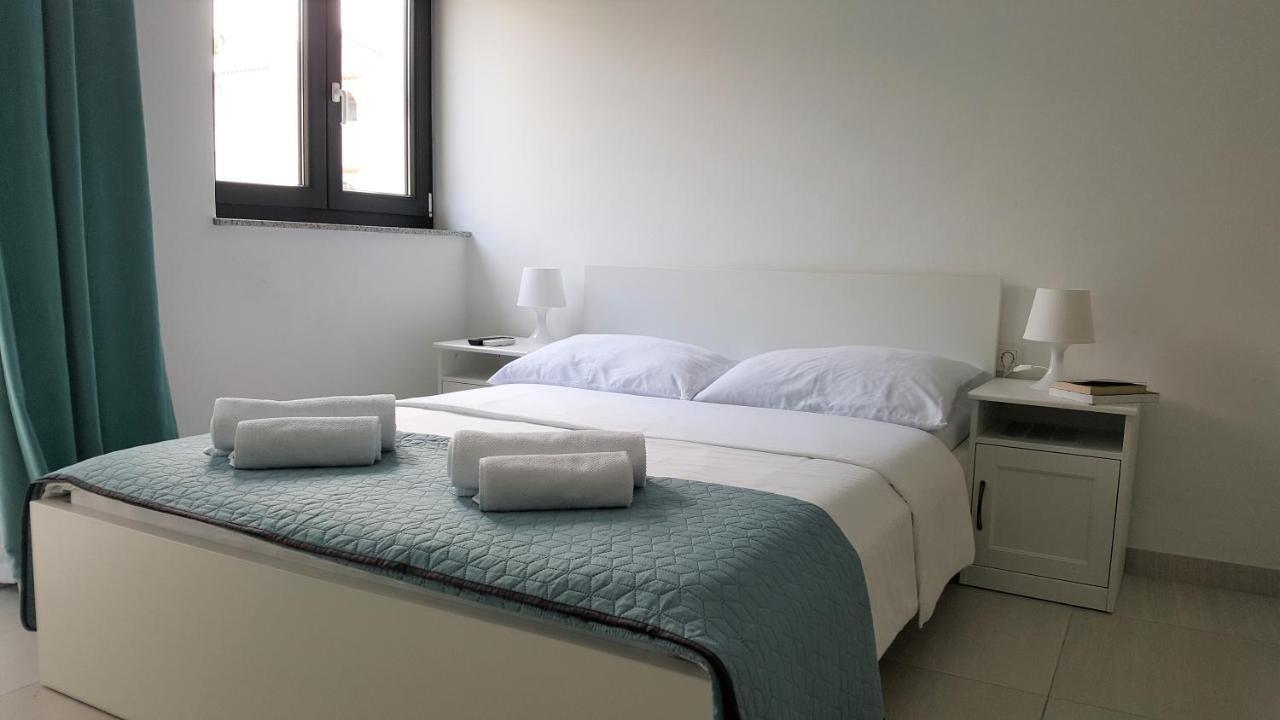 Studios Artemis Baška Buitenkant foto